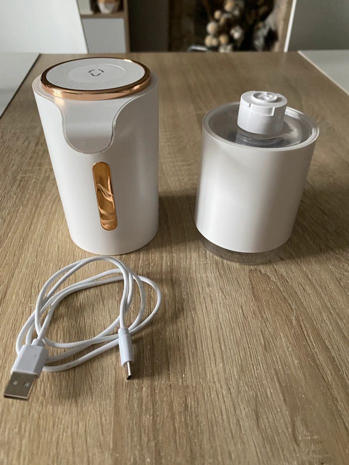 Distributeur de savon ou liquide vaisselle rechargeable - photo numéro 4
