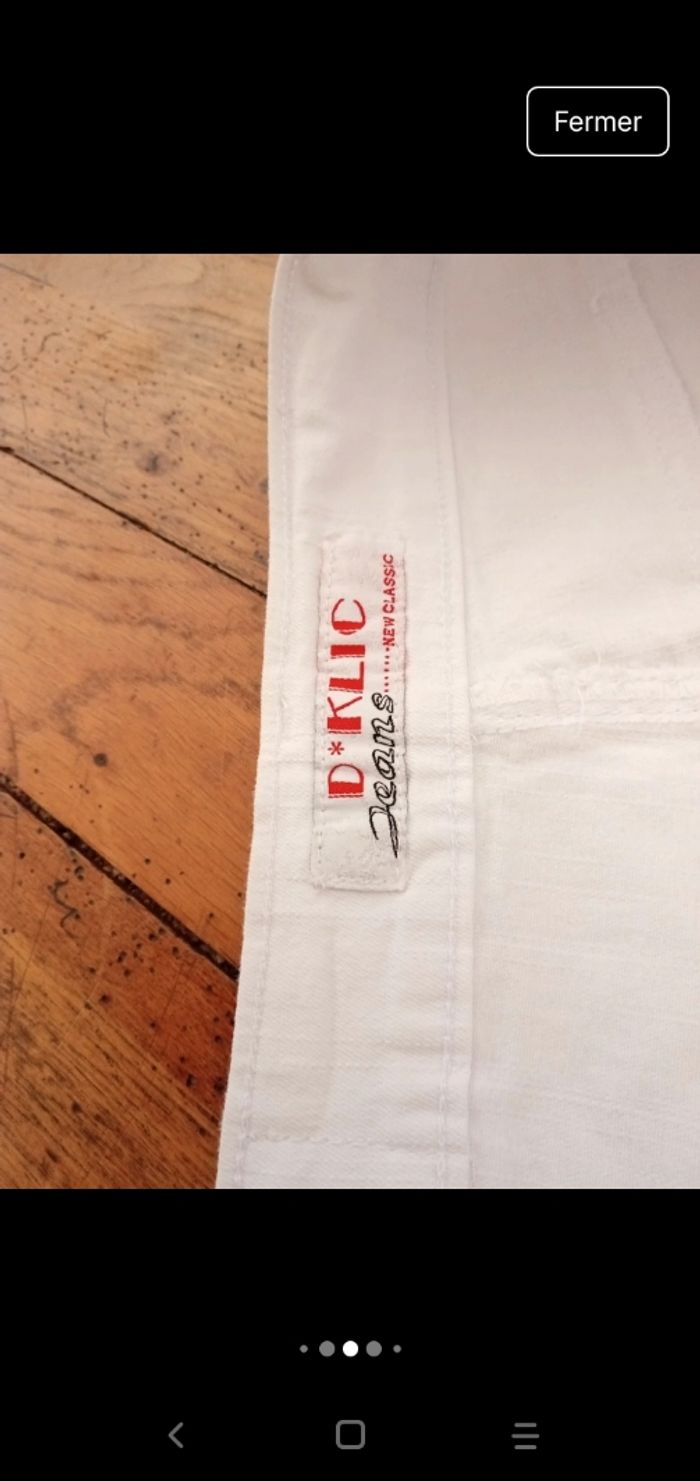Pantalon - pantacourt en Jeans, neuf taille 40 avec broderie argentée - photo numéro 5