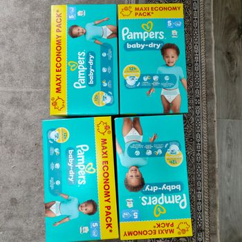 4 carton couche pampers taille5