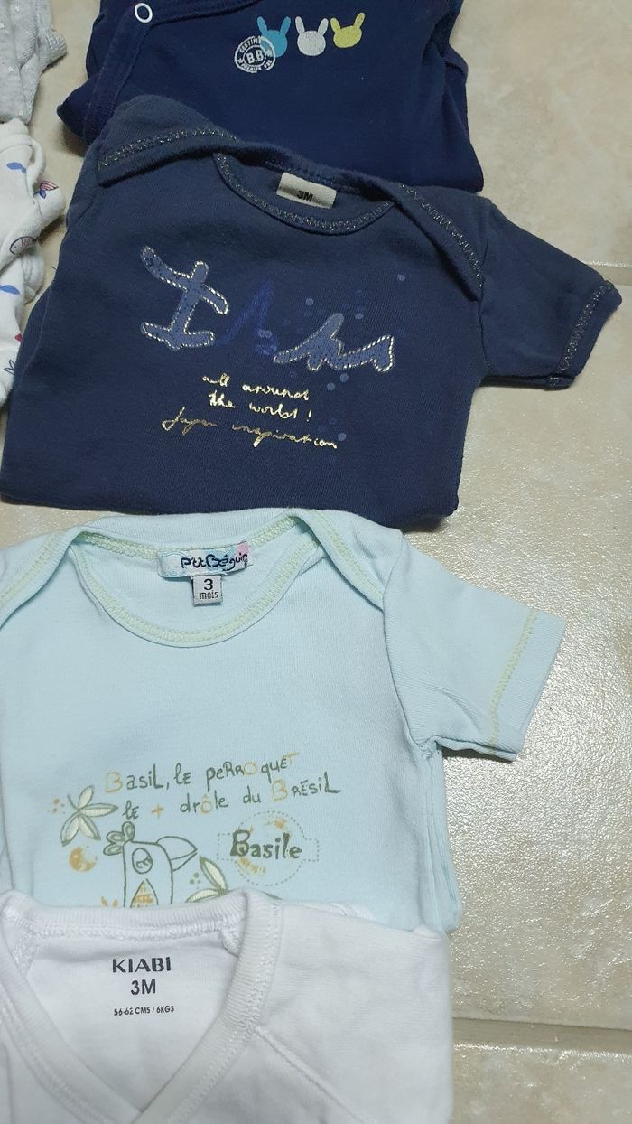 Lot 13 bodies 3 mois - photo numéro 5