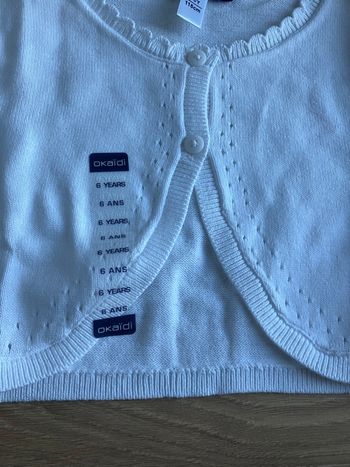 Gilet  Okaïdi 6 ans.