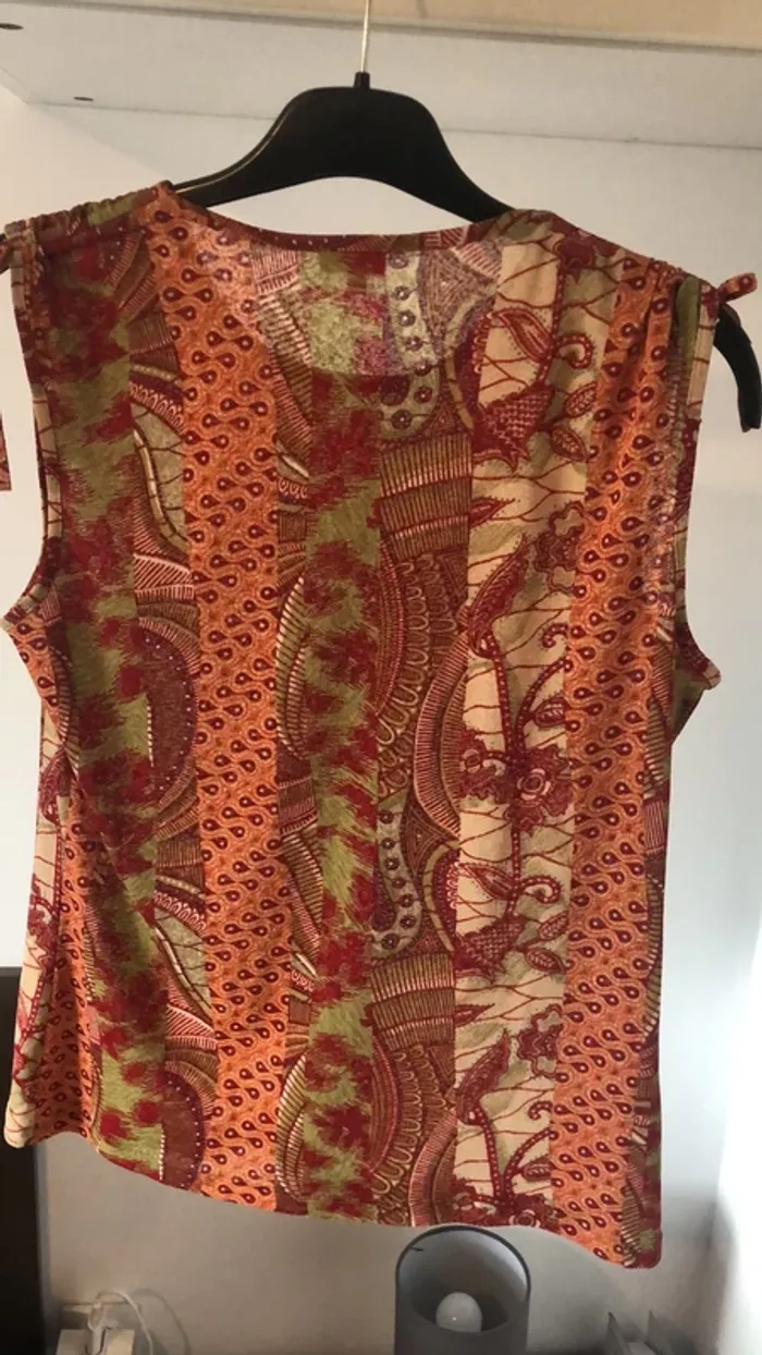 Top léger - photo numéro 4