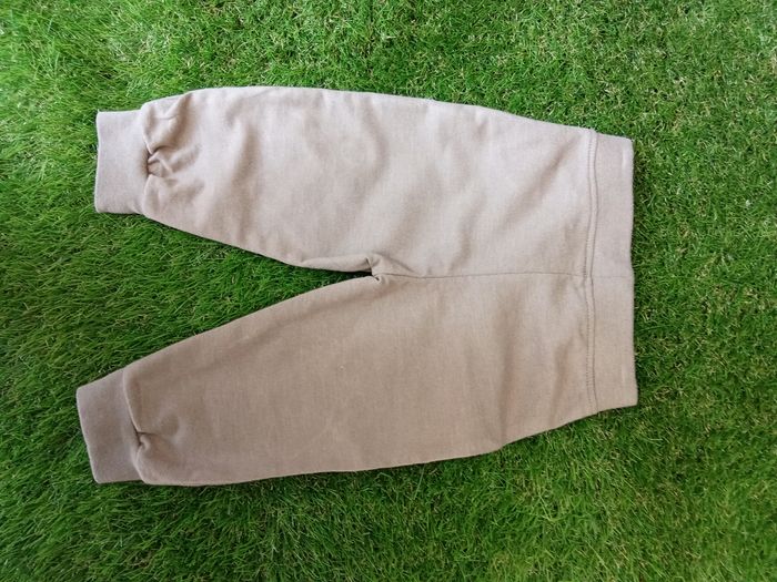 pantalon avec pattes - photo numéro 2
