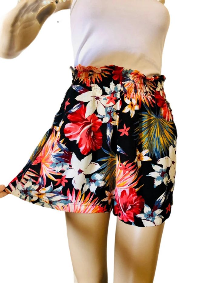 🌴🌺Short vacances Motif Tropical Stradivarius tropical pattern holiday shorts🌺🌴 - photo numéro 3