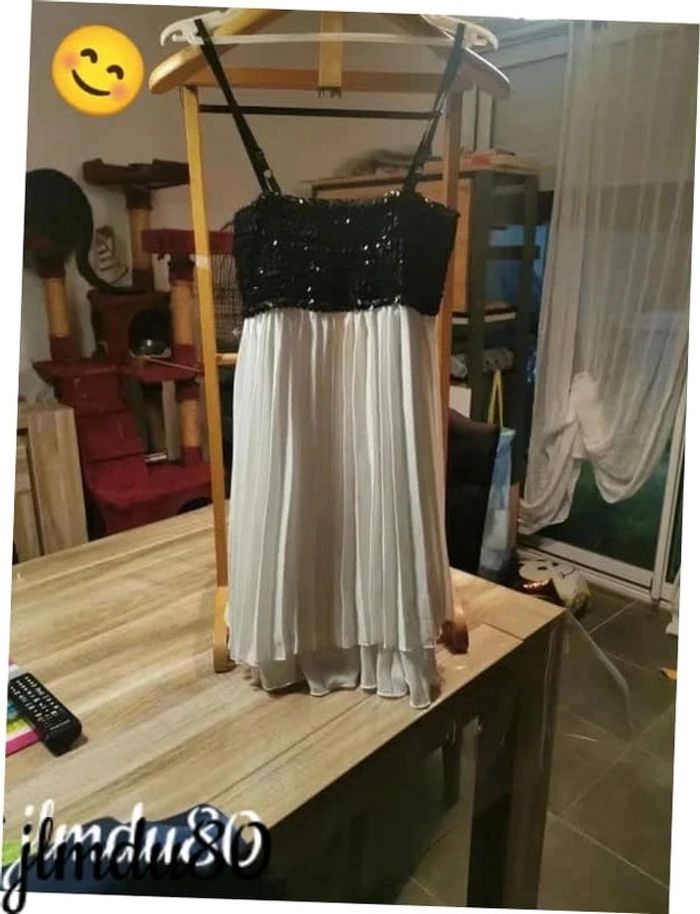 Robe à sequin TU du 38 au 44 - photo numéro 2