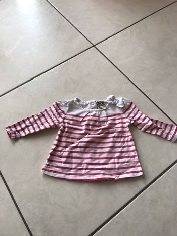 Sweat à rayures rouges et blanches tape à l œil