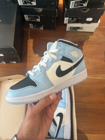 Jordan 1 taille 36.5