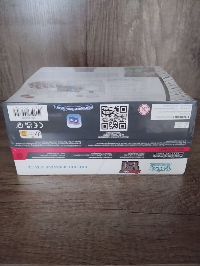 Pokémon 
ETB 
Ecarlate et Violet EV3.5
151 - photo numéro 3