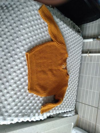 Pull Primark 6 mois