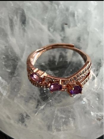 Élégance Discrète : Bague Ajustable Améthyste & Acier Inoxydable