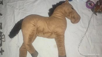 Peluche cheval