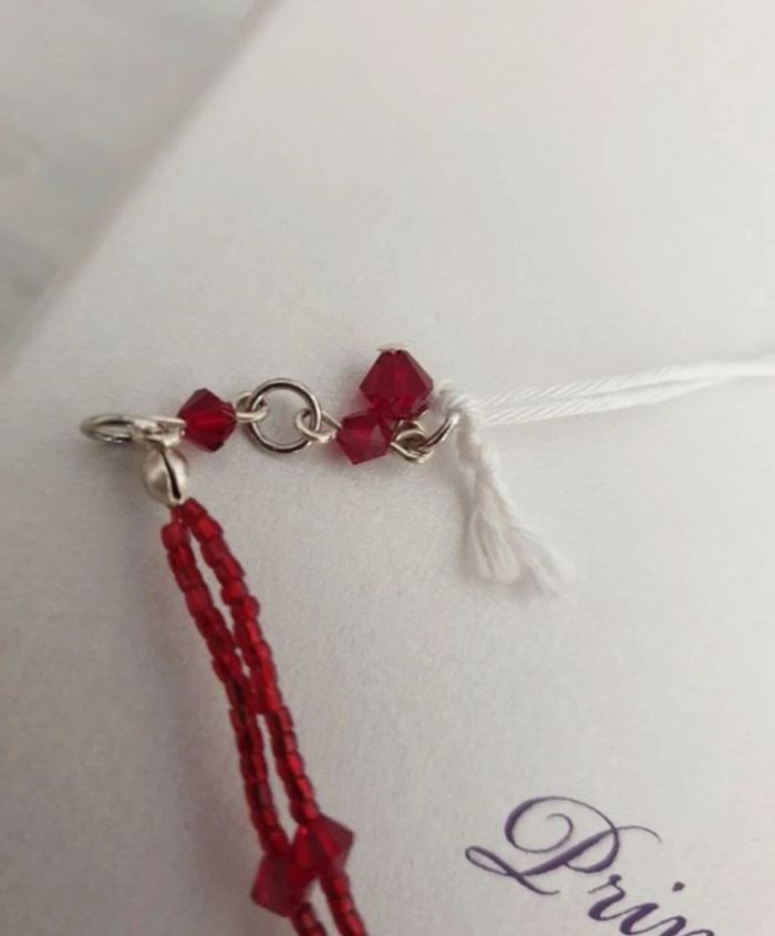 Bracelet perles Swarovski bordeaux pour mariage ou soirée (modèle camélia) neuf sans étiquette - photo numéro 4