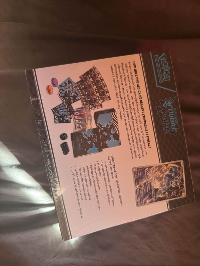 ETB foudre noir - 10.5 - scellé - Pokémon - photo numéro 2