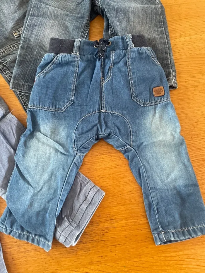 Lot 6 pantalons 12 mois - photo numéro 2