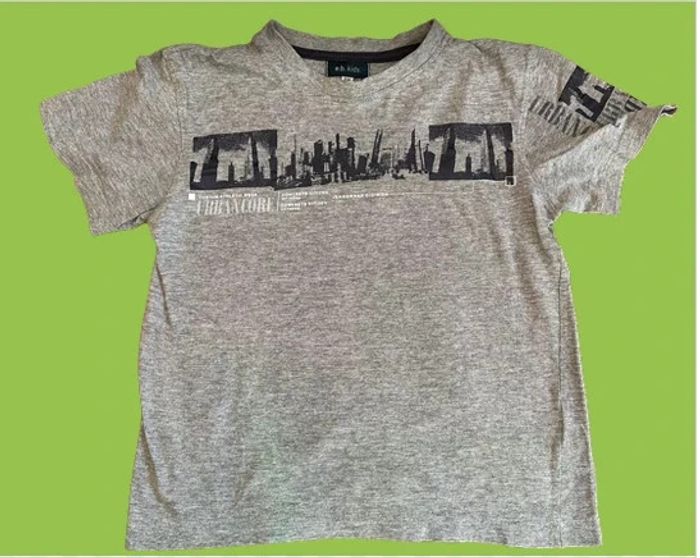 🤩 T-Shirt E.B. Kids 8 Ans 128 Neuf il est Magnifique - photo numéro 2