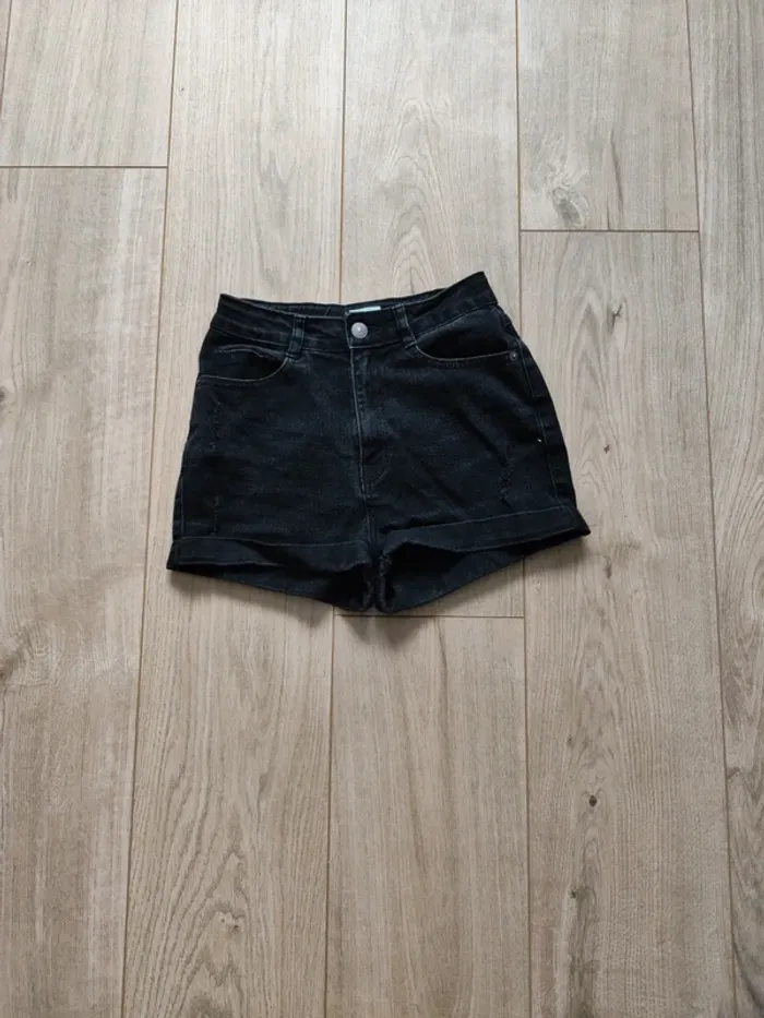 Short en jeans
