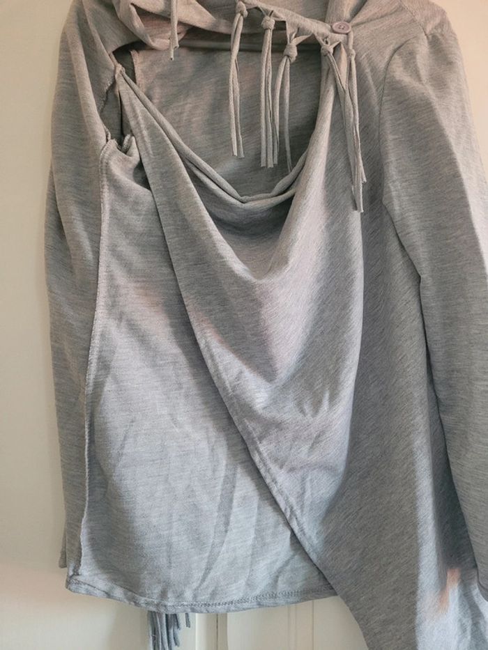 Gilet gris asymétrique à franges - Neuf - Taille 38 - Shein - photo numéro 3