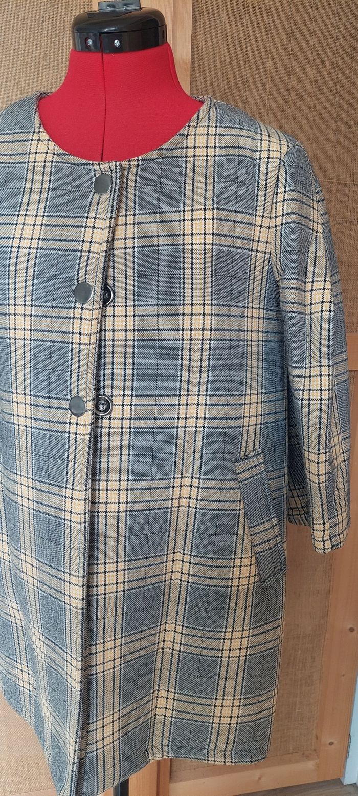 Veste à carreaux - photo numéro 3