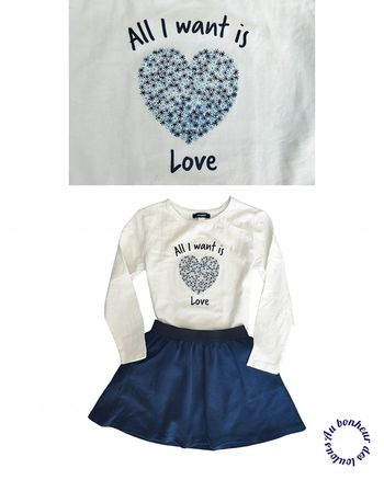 5 ans ensemble teeshirt Okaïdi et jupe monoprix