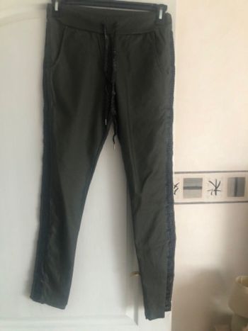 Pantalon simili cuir vert bouteille