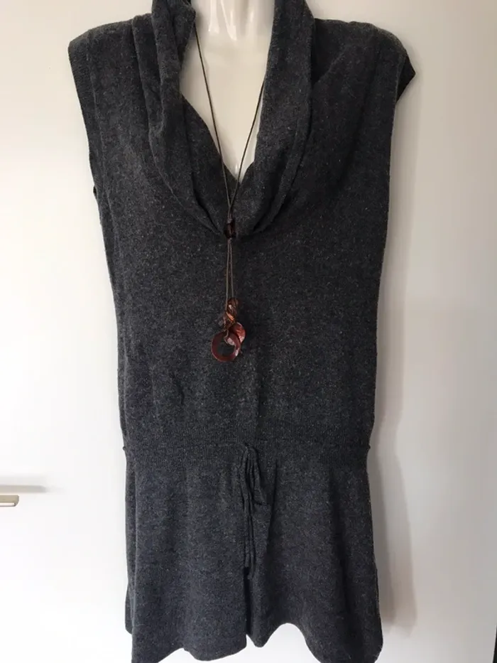 Robe pull courte grise laine et angora - photo numéro 2