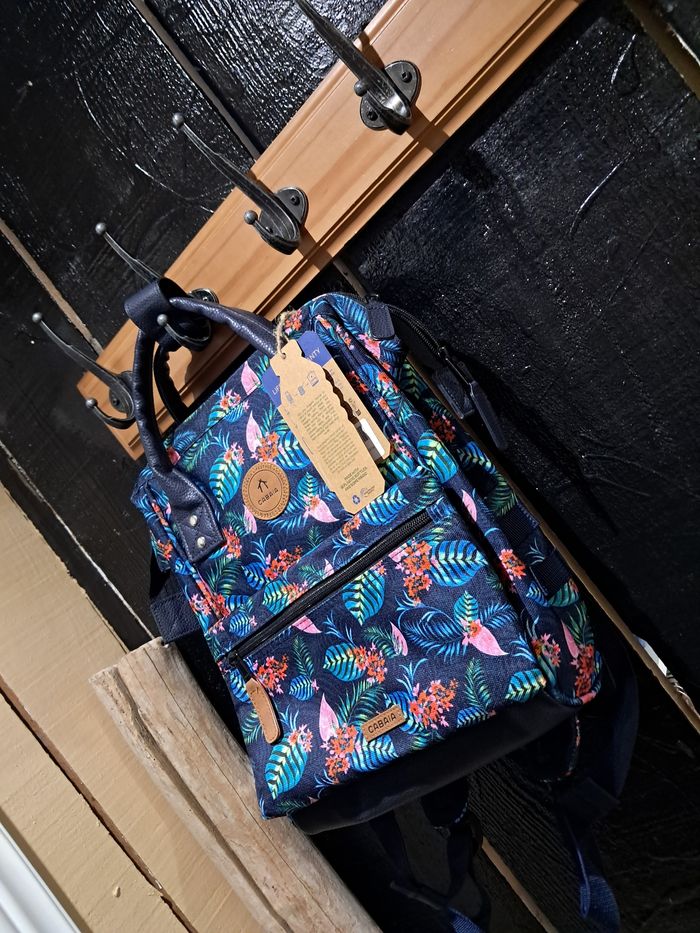Sac à dos Cabaia taille S marine feuilles 🍃 - photo numéro 3