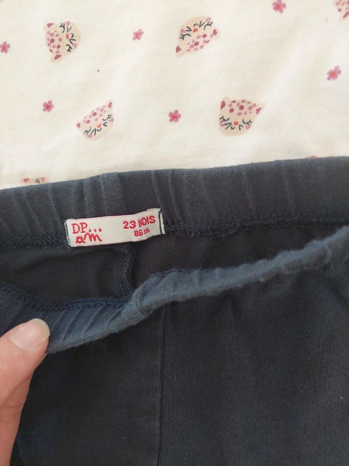 Tee-shirt et legging - photo numéro 2