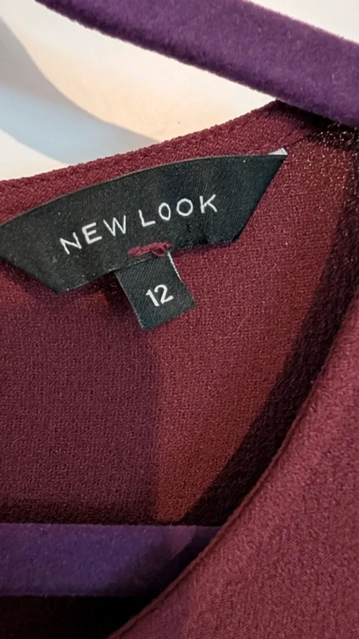 Robe droite bordeaux et noire - photo numéro 2
