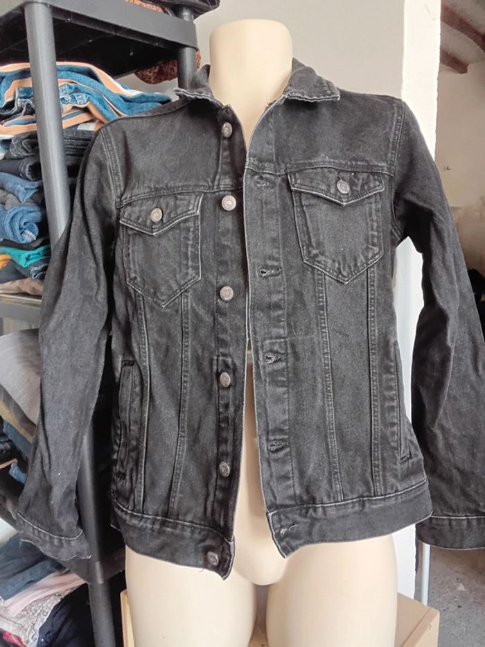 Veste en jeans taille 36 kiabi 🌹