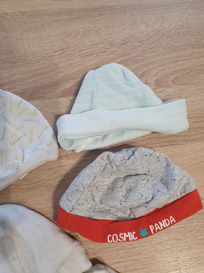 5 bonnets bébé 3/6 mois - photo numéro 5