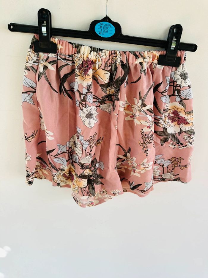 Petit short léger - photo numéro 6