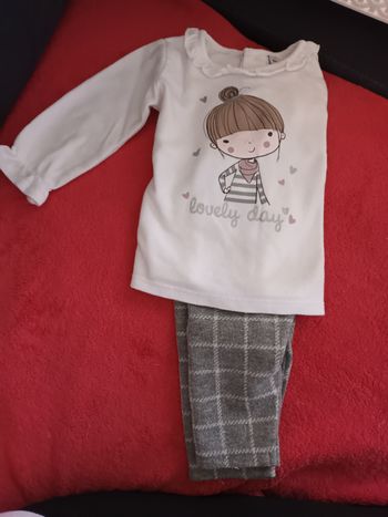 Ensemble gris et blanc