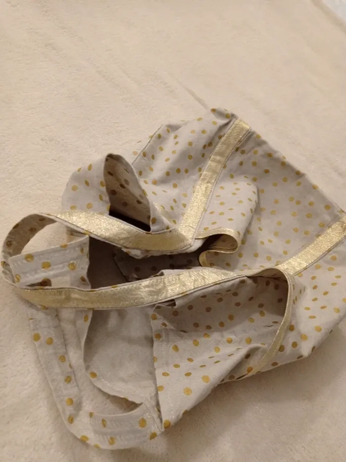 Sac fourre-tout en tissu avec pois doré - photo numéro 2