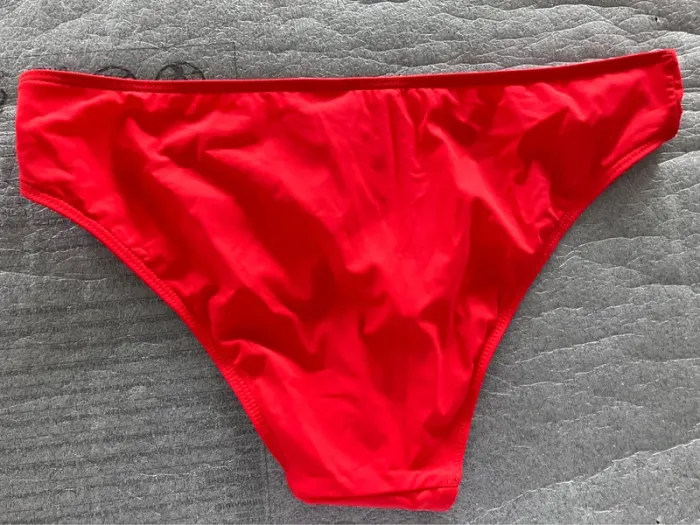 Bas maillot rouge Simone Pérèle neuf - photo numéro 3