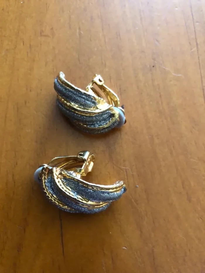 Boucles d’oreilles