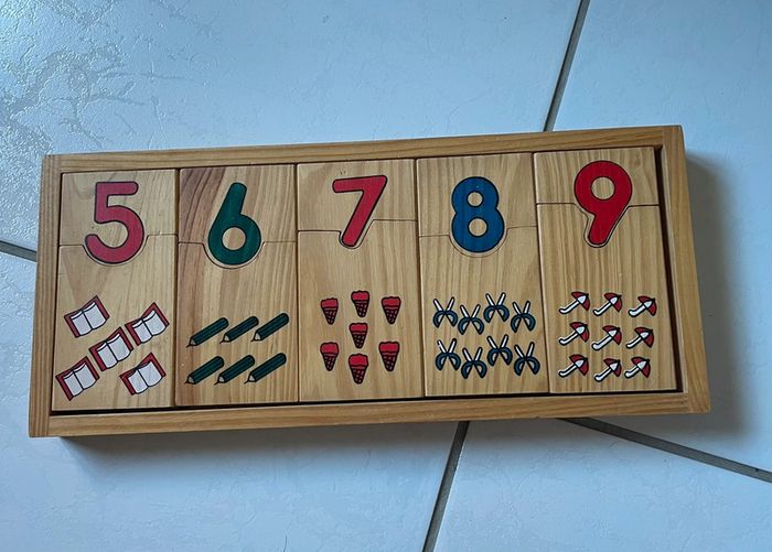 Puzzle en bois pour apprendre à compter
