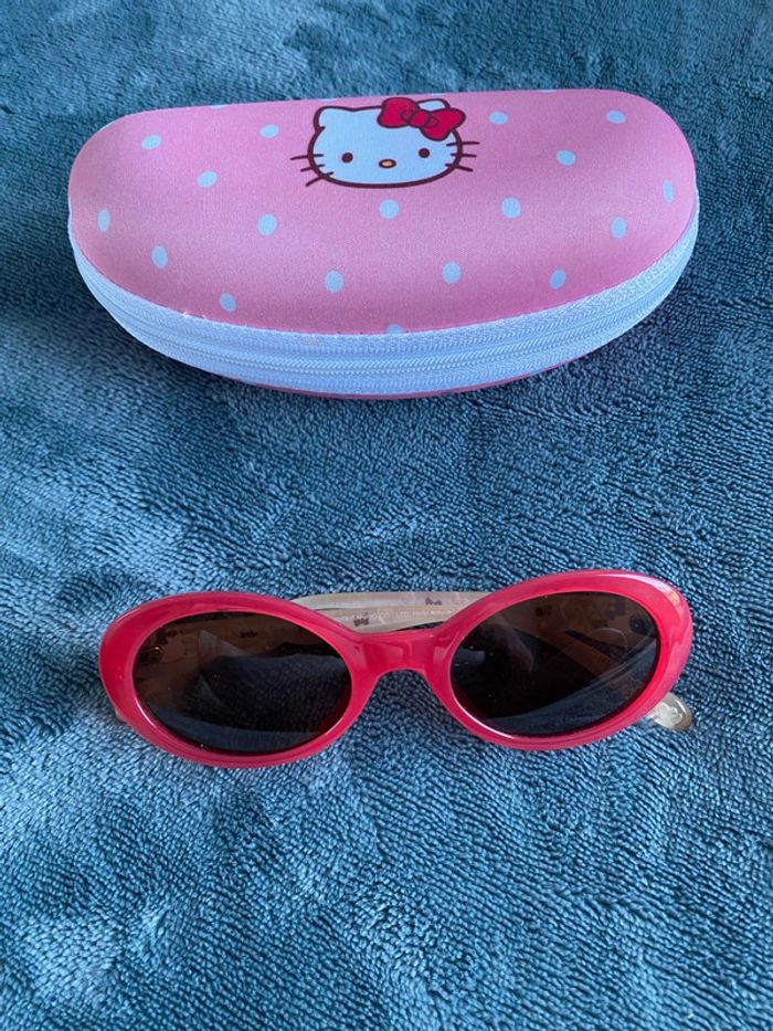 Lunettes de soleil fille hello kitty