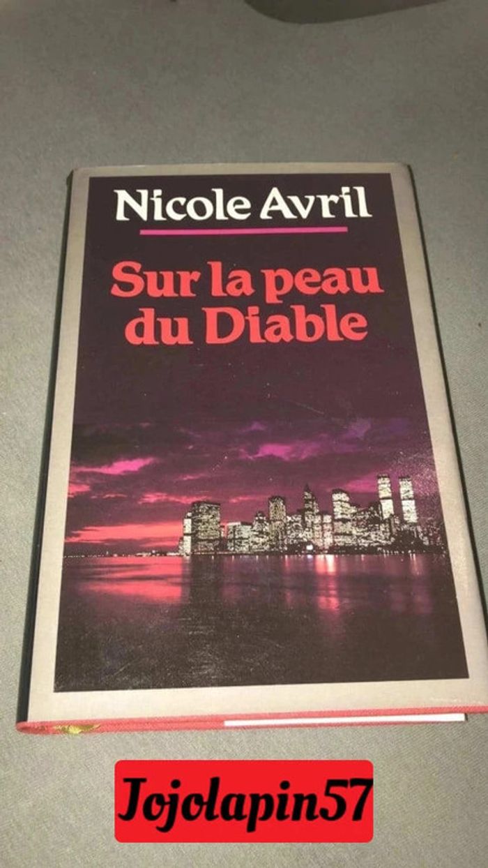 Livre Sur la Peau du diable
