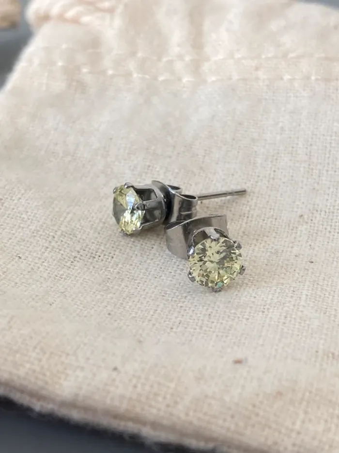 Paire boucle d’oreille strass