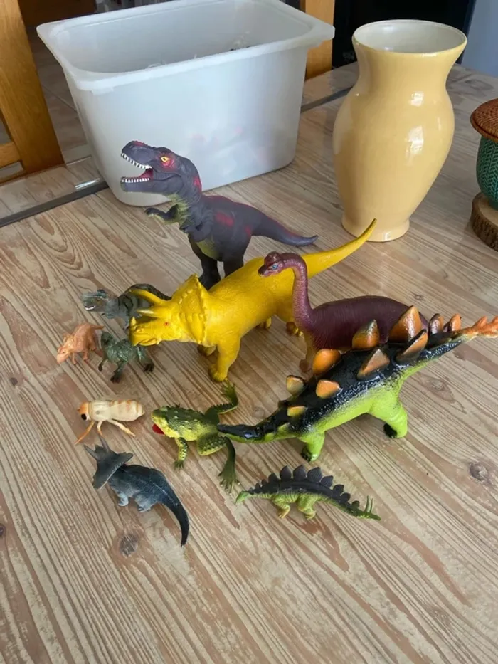 Gros lot de dinosaures - photo numéro 7