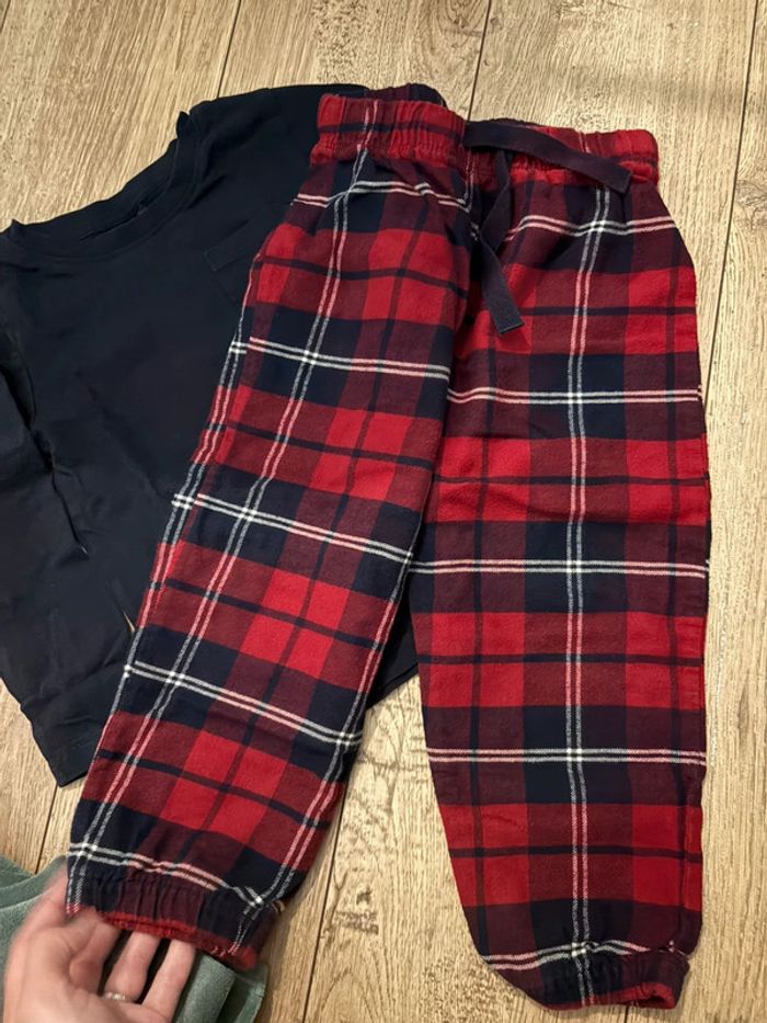 Pyjama bi matière 3-4 ans - photo numéro 2