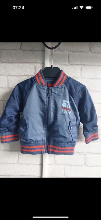 Veste légère Tissaia taille 12 mois