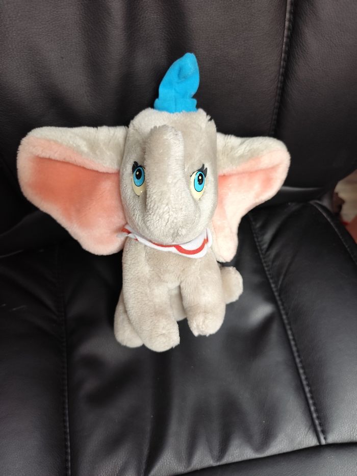 Peluche Dumbo l'éléphant