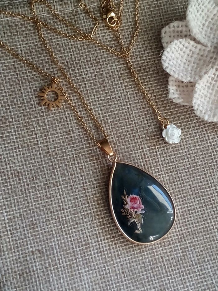 Collier avec pendentif en pierre de labradorite à reflets bleutés - photo numéro 3