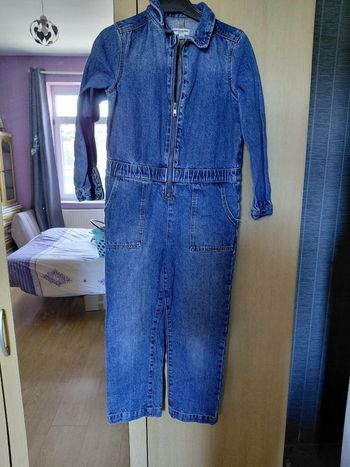 Très jolie combinaison jeans fille T 8 ans