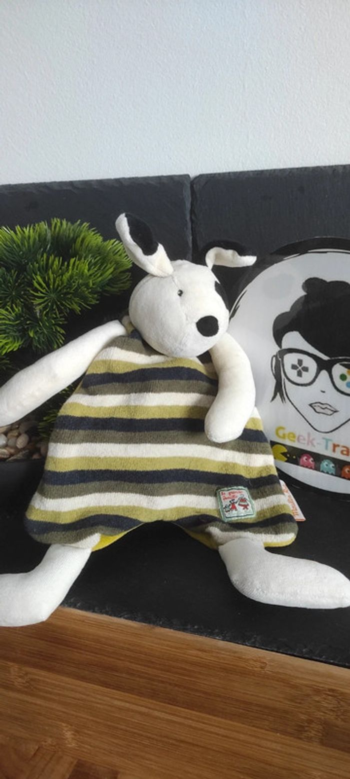 Moulin roty La grande famille doudou chien Julius blanc noir vert rayé rayure