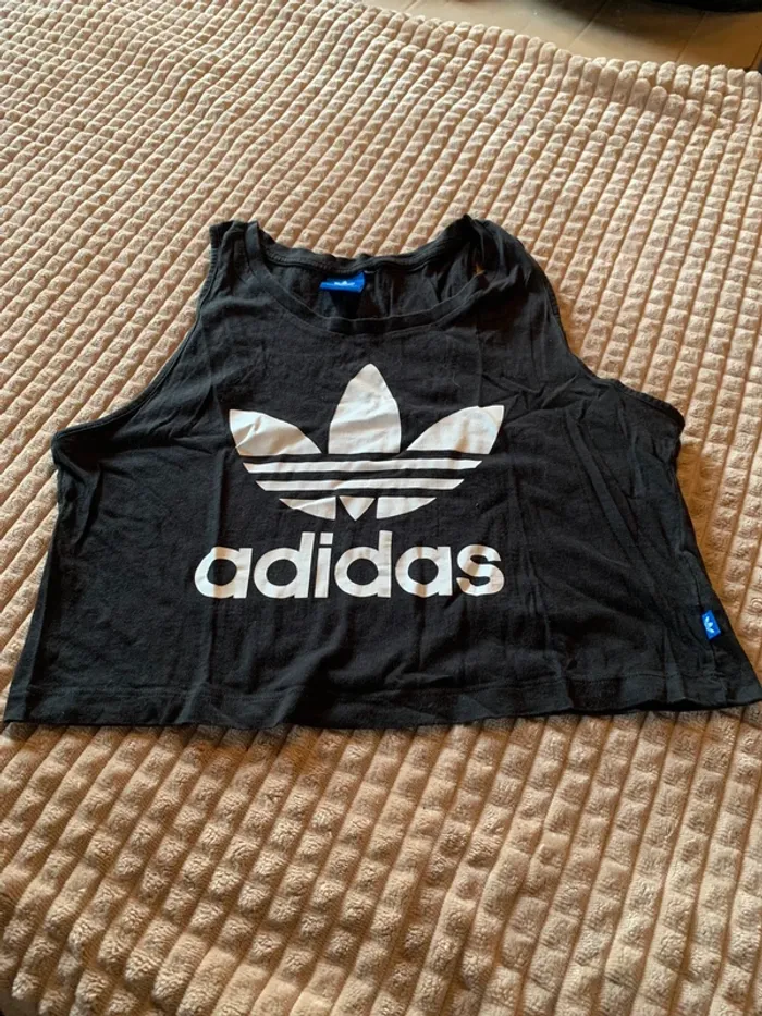 Top adidas