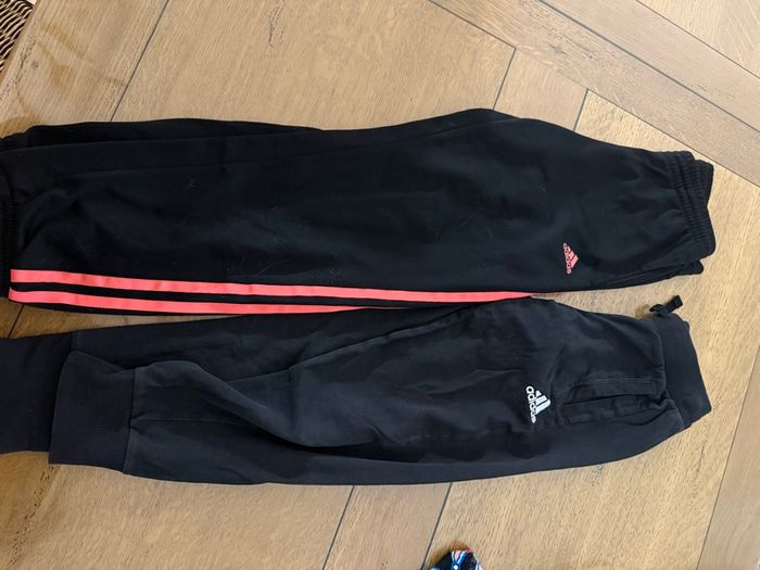 Ensemble vêtements sport - photo numéro 2
