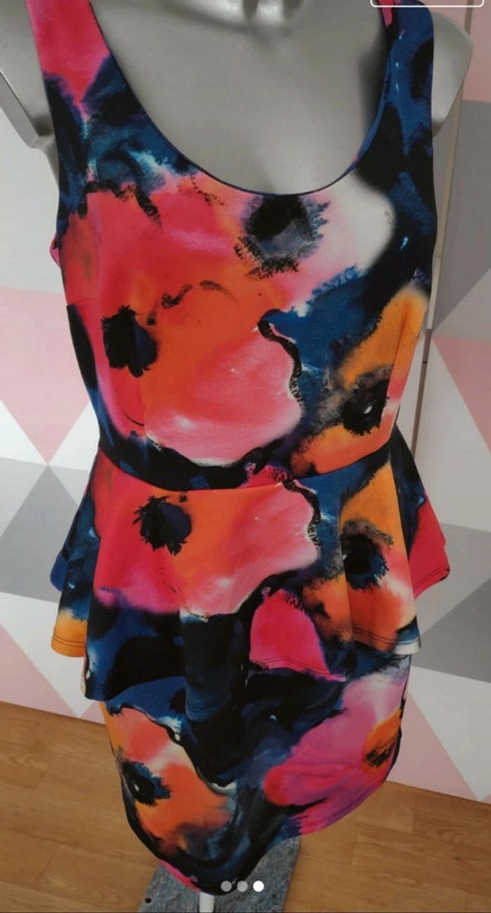 Robe sexy fleurie Taille L - photo numéro 2