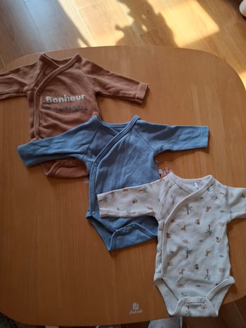 Lot bodies manches longues 